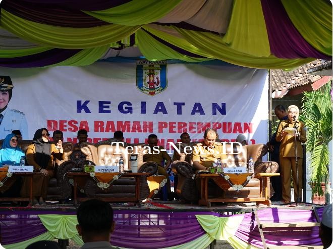 Plt. Bupati Ayu Asalasiyah Buka Pelatihan SAPA, Rembuk Desa, Bimtek Ekonomi Kreatif Dan Pembinaan Forum Anak Di Kampung Sapto Renggo